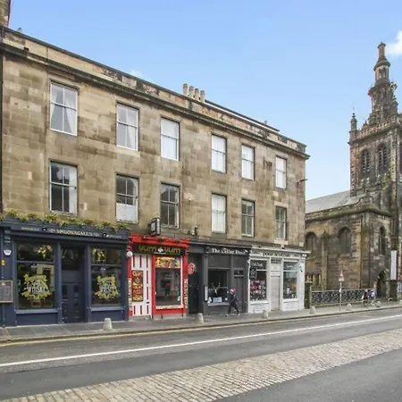 George IV Bridge - Superbly Located 3 Bedroom! Edinburgh Exterior photo