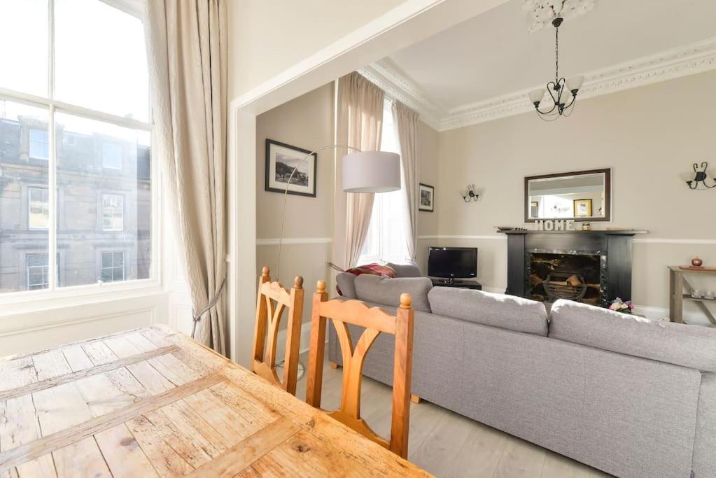 George Iv Bridge - Superbly Located 3 Bedroom! Apartamento *